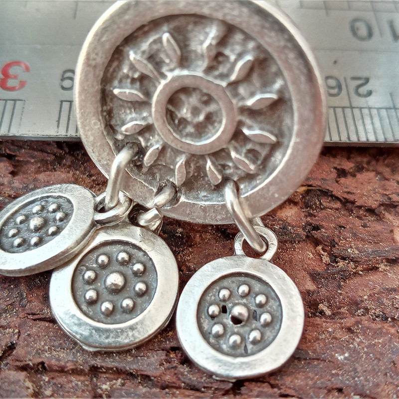 انگشتر زنانه مدل ورشو کد Z-987 انگشتر زنانه مدل ورشو کد Z-987