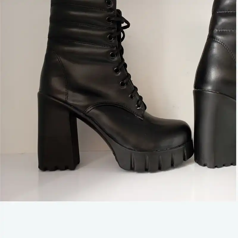 نیم بوت زنانه مدل A-879 رنگ مشکی