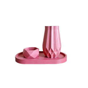 ست 3 تکه گلدان و جاشمعی بتنی مدل مینیمال