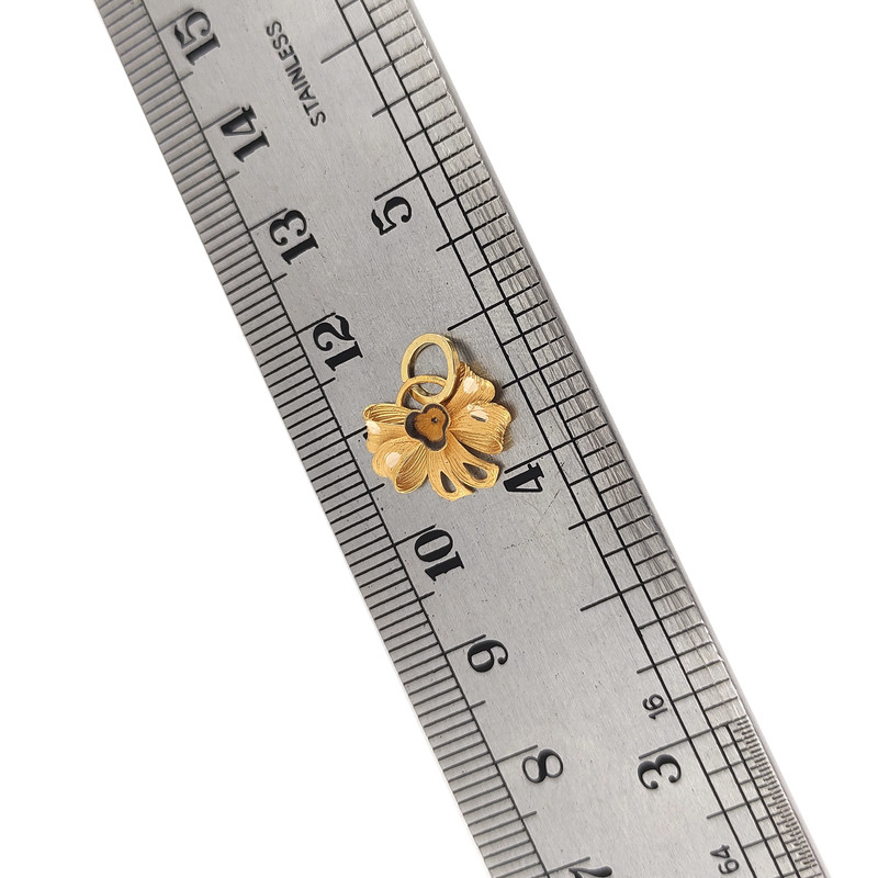 آویز گردنبند طلا 18 عیار دخترانه طلا و جواهرسازی افرا مدل پاپیون 056