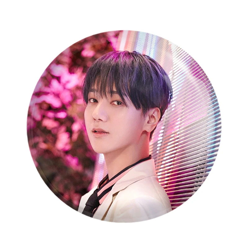 مگنت خندالو مدل یسونگ گروه سوپر جونیور Super Junior کد 21475
