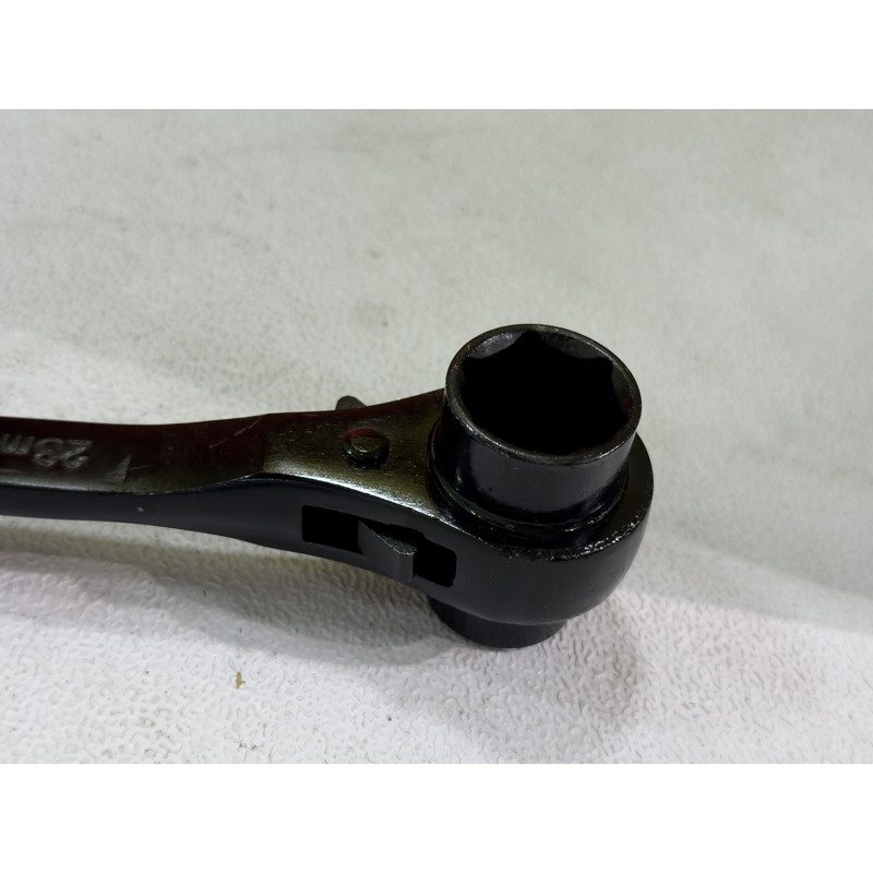 آچار جغجغه ای مدل دم موشی کد  SMT-DOM MOSHI--21-23-FESHAR GAVI سایز 21- 23 میلی متر