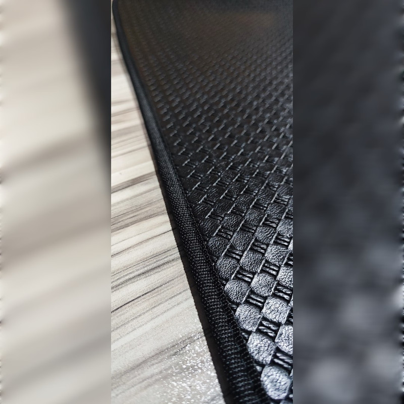 زیرانداز ظرف غذای سگ و گربه تادو کد ZR112