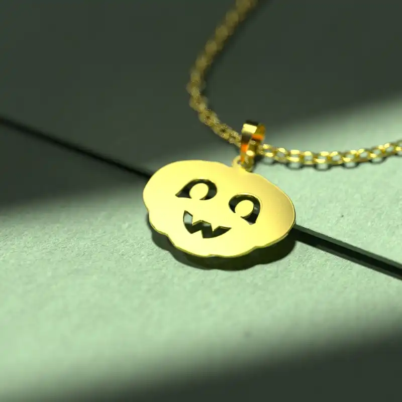 گردنبند طلا 18 عیار زنانه مدوپد مدل هالووین کد G3-1-1267