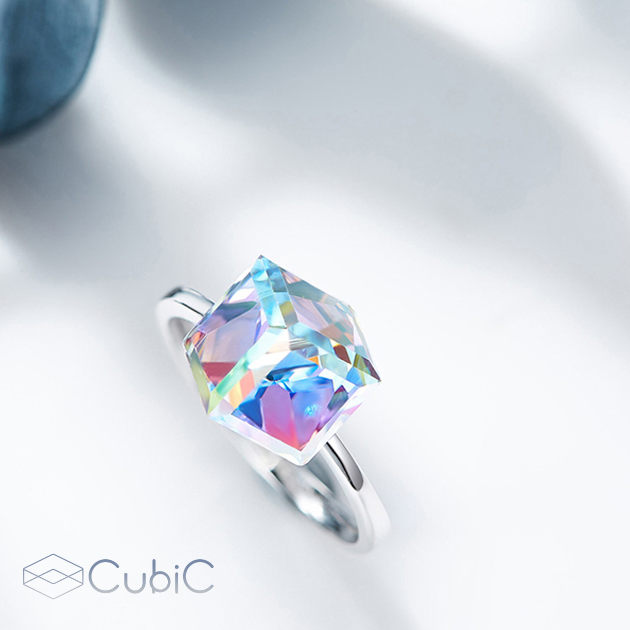 انگشتر نقره زنانه کوبیک مدل QR-4841