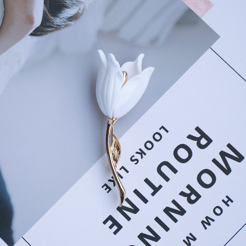 گل سینه زنانه مدل گل لاله گل سینه زنانه مدل گل لاله