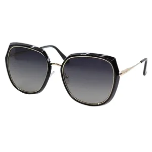 عینک آفتابی زنانه جیپ مدل GSA8186 C1