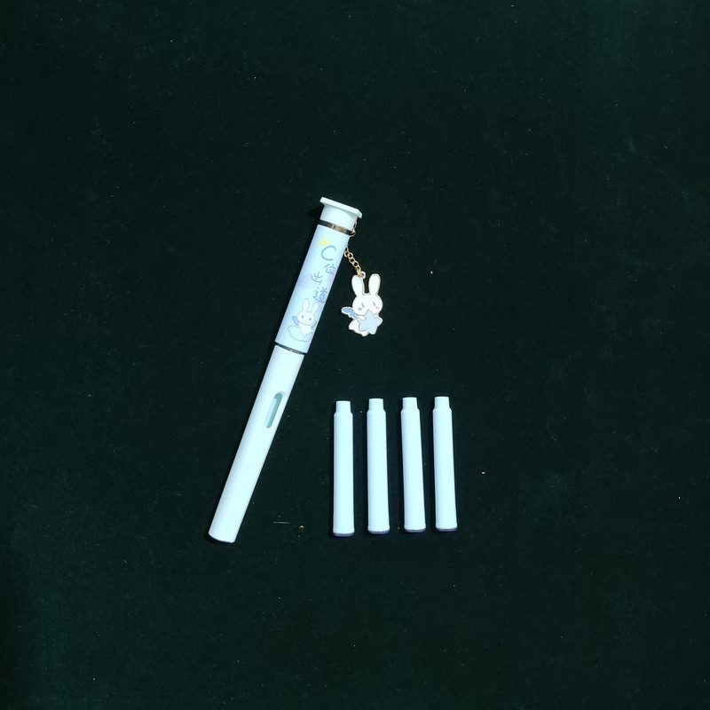 خودنویس مدل خرگوش کد s-0631 به همراه جوهر  مجموعه 4 عددی