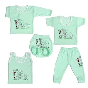 ست 5 تکه لباس نوزادی مدل فیل و زرافه رنگ سبز