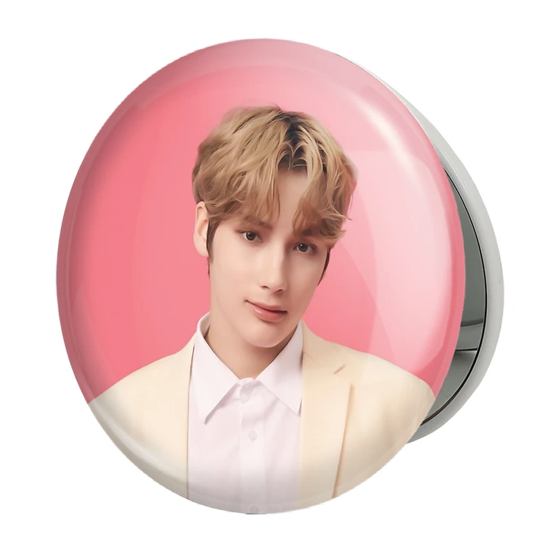 آینه جیبی خندالو طرح بومگیو گروه تی اکس تی TXT مدل تاشو کد 20069 