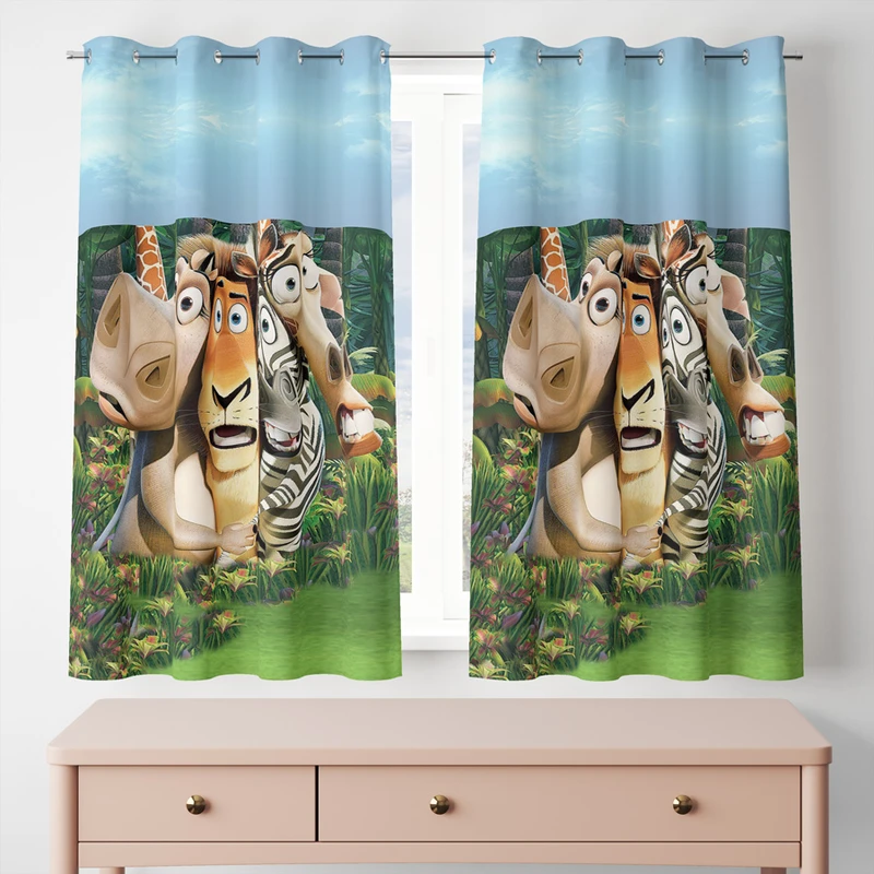 پرده مدل مخمل پانچی کد 8337 سایز 200x140 سانتی متر