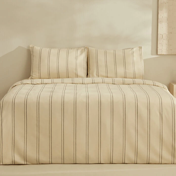 سرویس روتختی 2 نفر 4 تکه کاراجا هوم مدل Casil