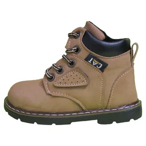 کفش مخصوص پیاده روی پسرانه مدل cat کد 5555