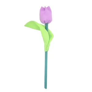 گل تزئيني پارچه‌ای مدل لاله