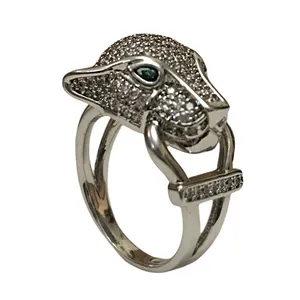 انگشتر زنانه مدل جگوار نگینی