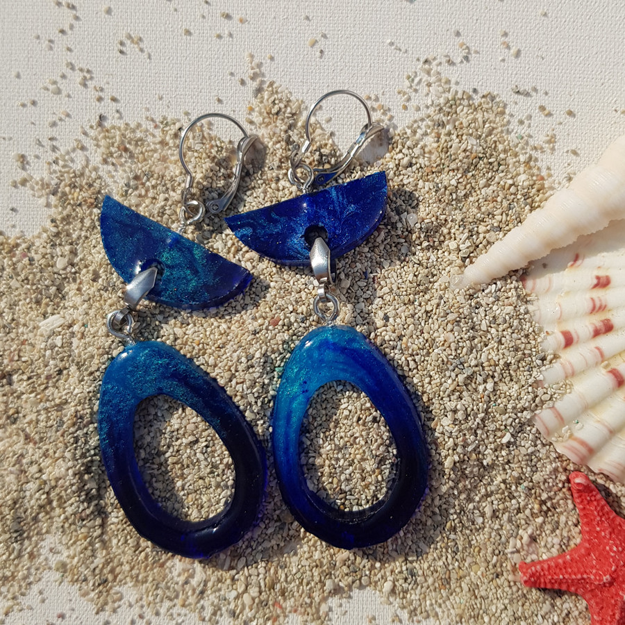 گوشواره دخترانه مدل رزینی کد 005