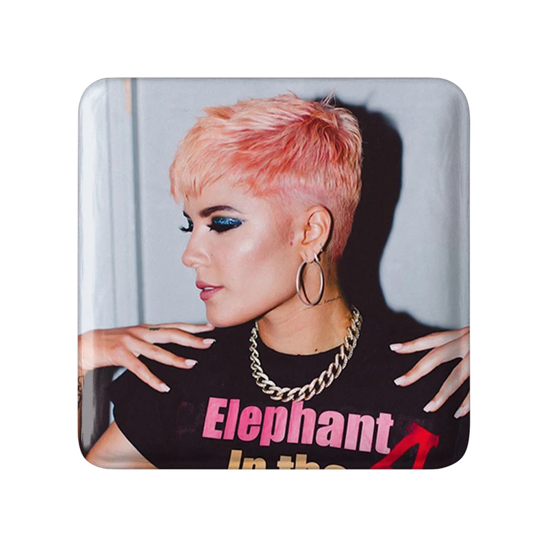 مگنت خندالو طرح هالزی Halsey  مدل مربعی کد 19098