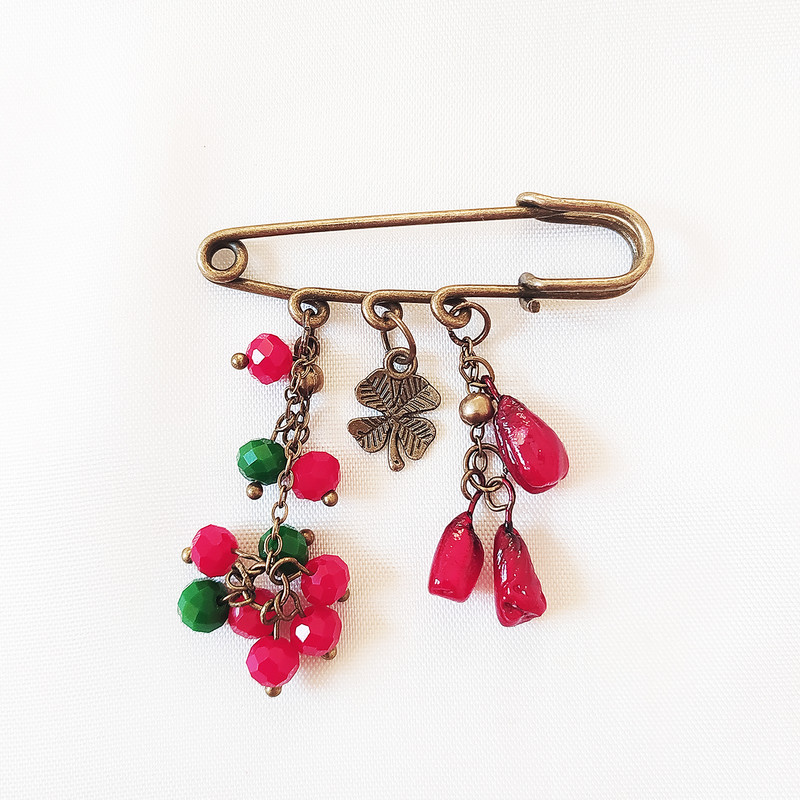 سنجاق سینه دخترانه مدل انار و شبدر