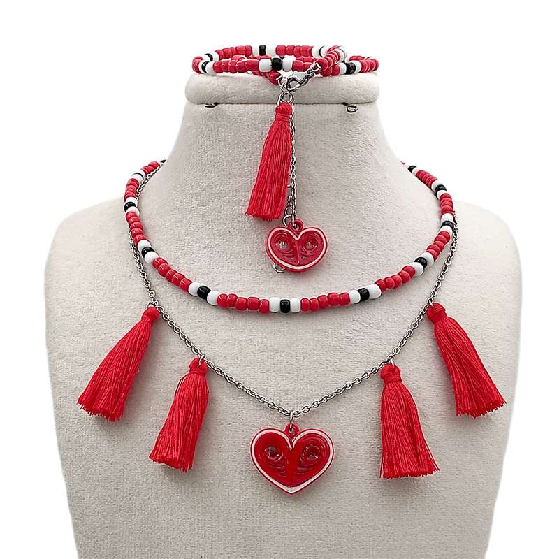 نیم ست زنانه مدل دست ساز عشق کد H015