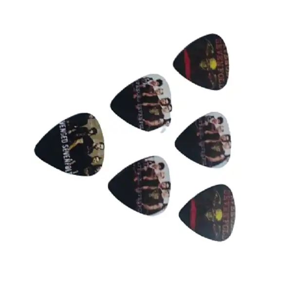 پیک گیتار مدل avanged sevenfold مجموعه 6 عددی