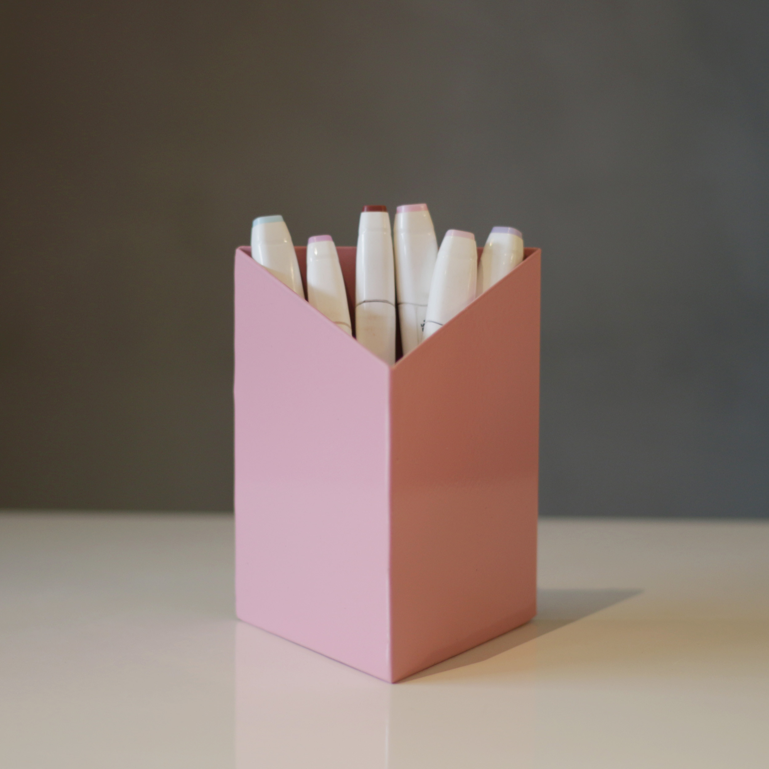 جامدادی رومیزی مدل مثلث-S