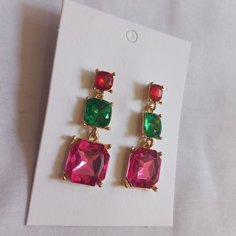 گوشواره زنانه مدل نگینی