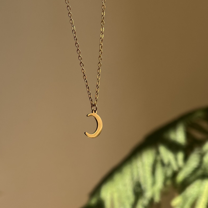 گردنبند زنانه مدل ماه کد 02