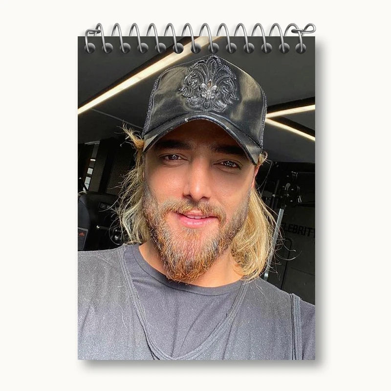 دفتر یادداشت 50 برگ خندالو مدل ماکان بند کد 27309