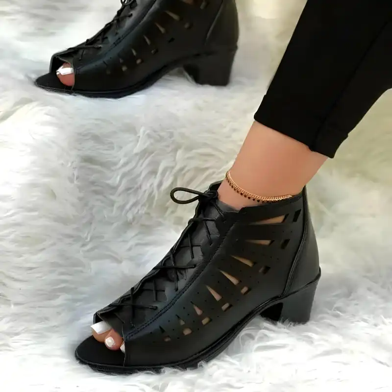 صندل زنانه مدل نامسی