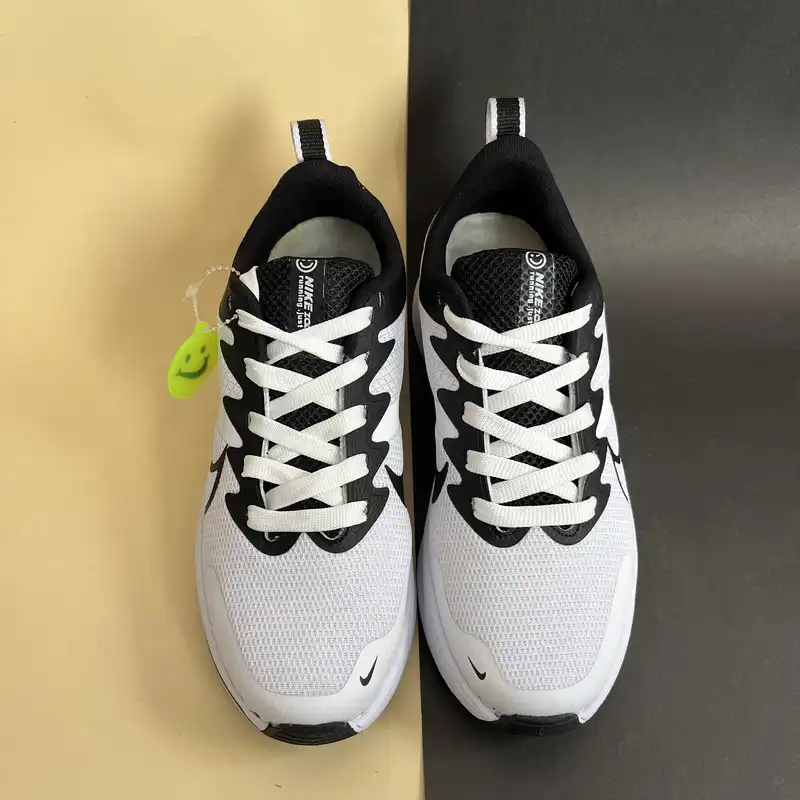 کفش پیاده روی زنانه مدل زوم ایکس کد 3