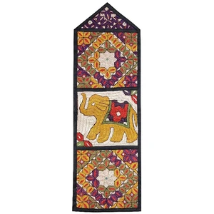 آویز سوزن دوزی کد JAAB59