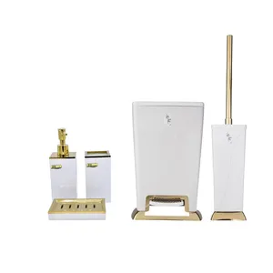ست سرویس بهداشتی 5 پارچه سنی پلاستیک مدل proshat
