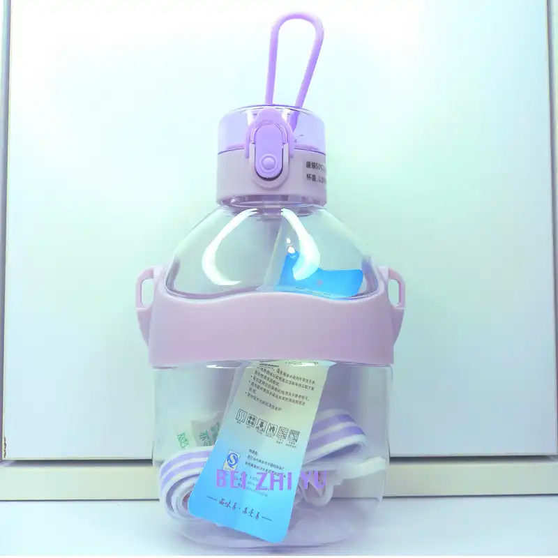 قمقمه کودک مدل پاستیلی گنجایش 0.75 لیتر