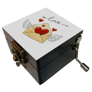 جعبه موزیکال مدل هندلی طرح عشق love قلب کد 2000