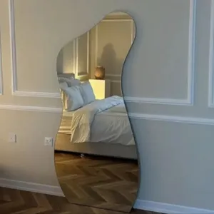 آینه قدی ایستاده مدل دفرمه کد 32