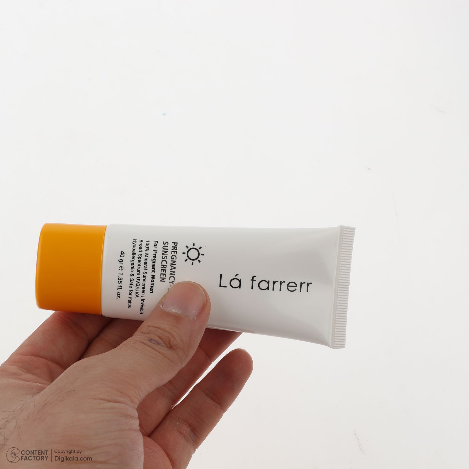 کرم ضد آفتاب بدون رنگ لافارر SPF 40 مدل PREGNANCY SAFE، حاوی محافظ UVA و UVB و PA+++ مناسب پوست بانوان باردار حجم 40 میلی‌لیتر -  - 9
