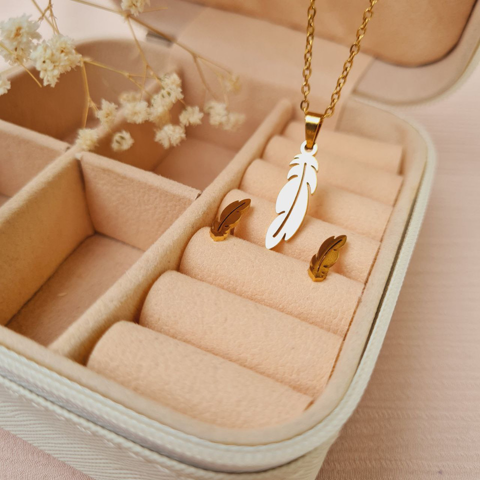 نیم ست زنانه مدل پر