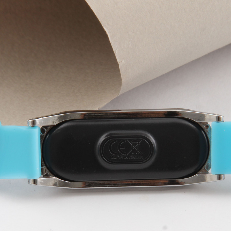 ساعت مچی دیجیتال پسرانه مدل سوپرمن کارتونی کد WHK_038