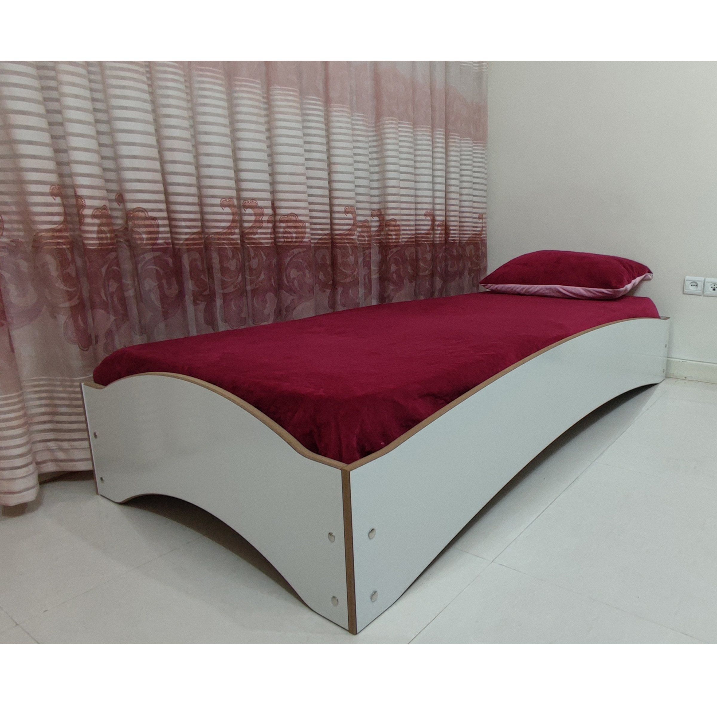تخت خواب یک نفره مدل پرستیژ A-01 سایز 200×90 سانتیمتر