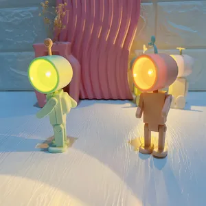 چراغ مطالعه مدل ربات