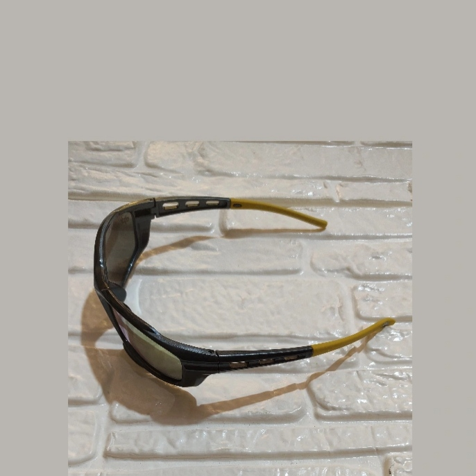 عینک آفتابی بچگانه مدل F2424