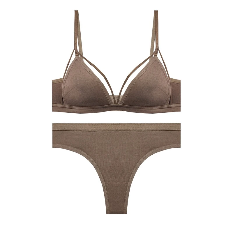 ست شورت و سوتین زنانه مدل اسفنجی هارنس دار بدون فنر کد 31332