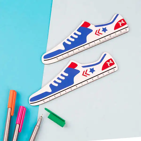 خط کش 13 سانتیمتری طرح کتونی مدل Stars