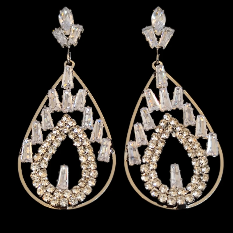 گوشواره میخی زنانه مدل نگینی ژورنالی مجلسی 