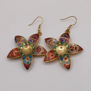 گوشواره زنانه مدل میناکاری