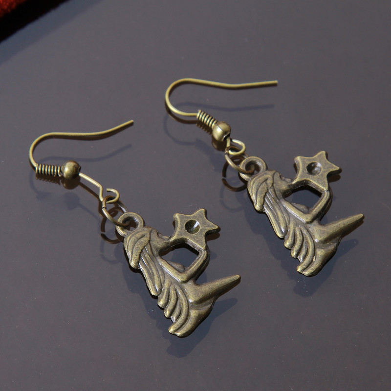 گوشواره دخترانه مدل فلزی فانتزی کد GZN_176