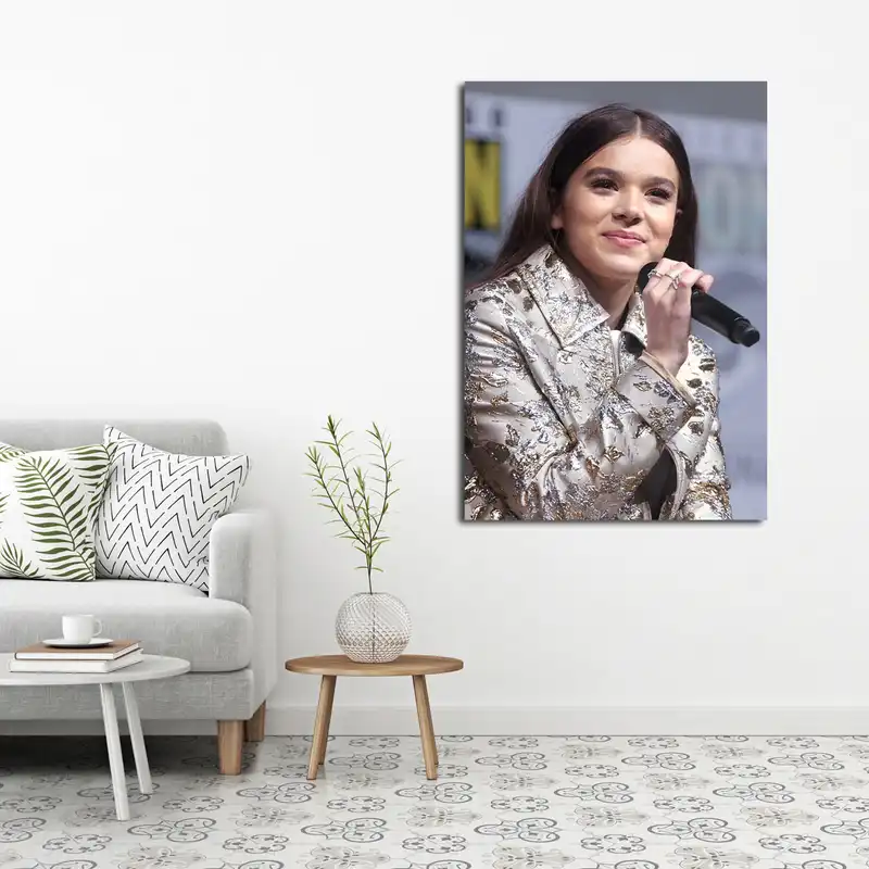 تابلو شاسی مدل هیلی استاینفلد Hailee Steinfeld کد 24