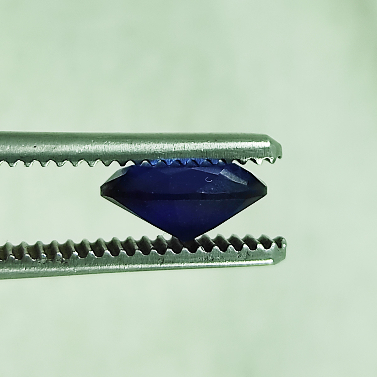 سنگ یاقوت کبود سلین کالا کد Pc5-2