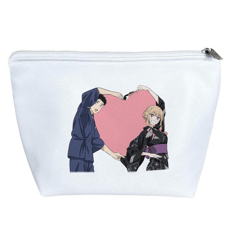 کیف لوازم آرایش دخترانه خندالو مدل انیمه دارلینگ My Dress-Up Darling کد 2204