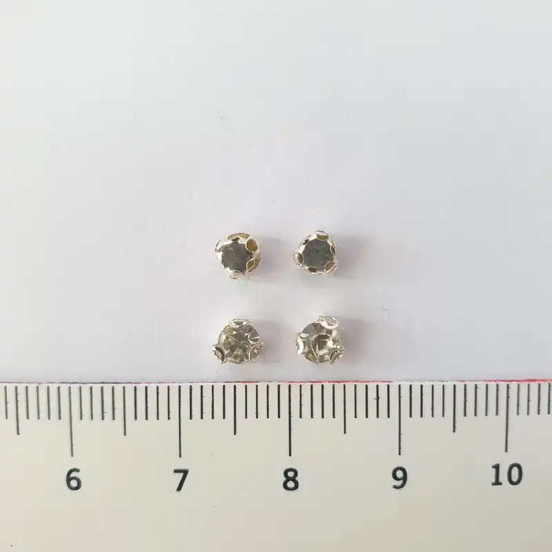 نگین مدل اتریشی پایه D بسته 50 عددی